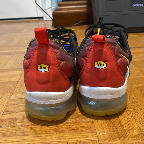 Nike Vapormax - Picture 2 of 7